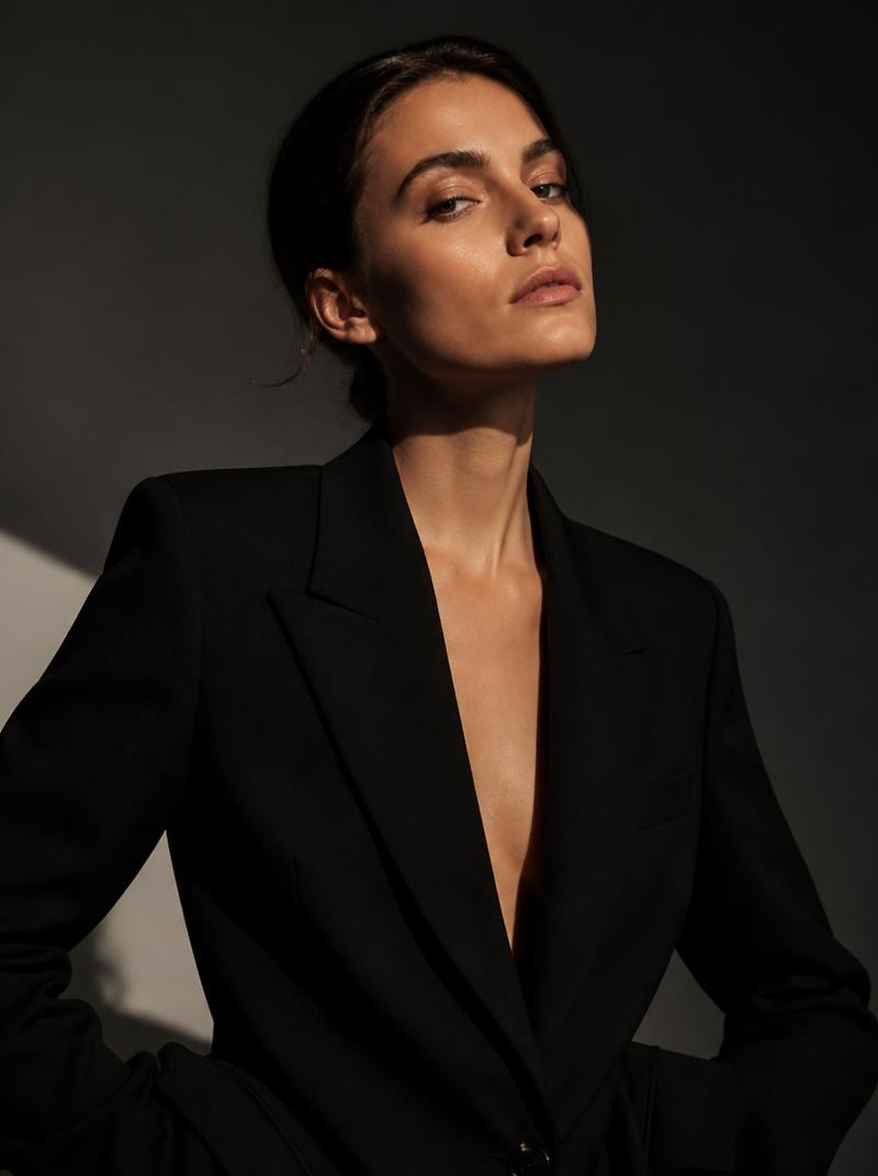 Noir Editorial — Editorial portrait in dramatic lighting